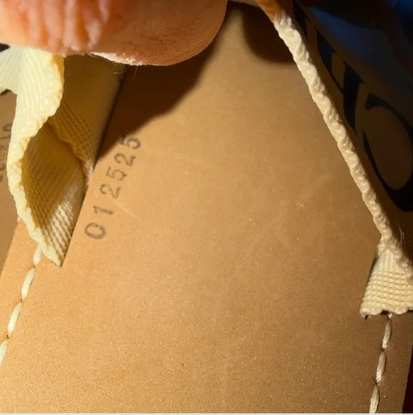 Chloé Woody Tan & Cream Sandals (NEW) - Picture 4 of 7